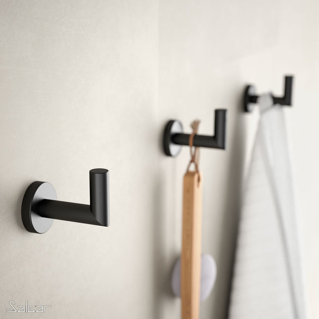 Percha LISSY BLACK de salgar